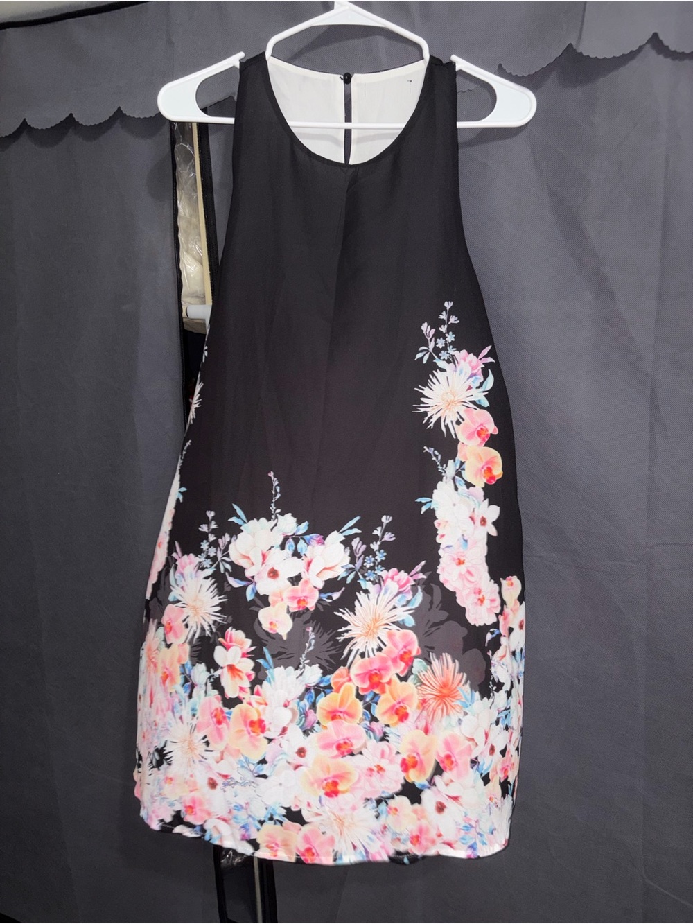 Black Floral Mini Dress - Sleeveless Shift with lining